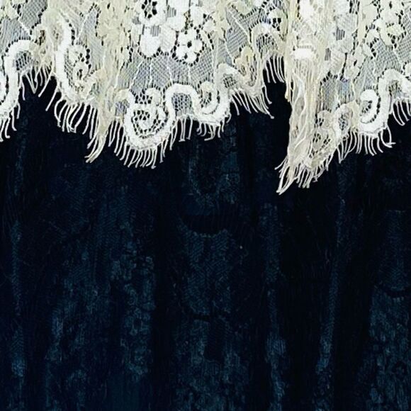 Plastic Island black and ivory lace tiered dress size s - Picture 3 of 12